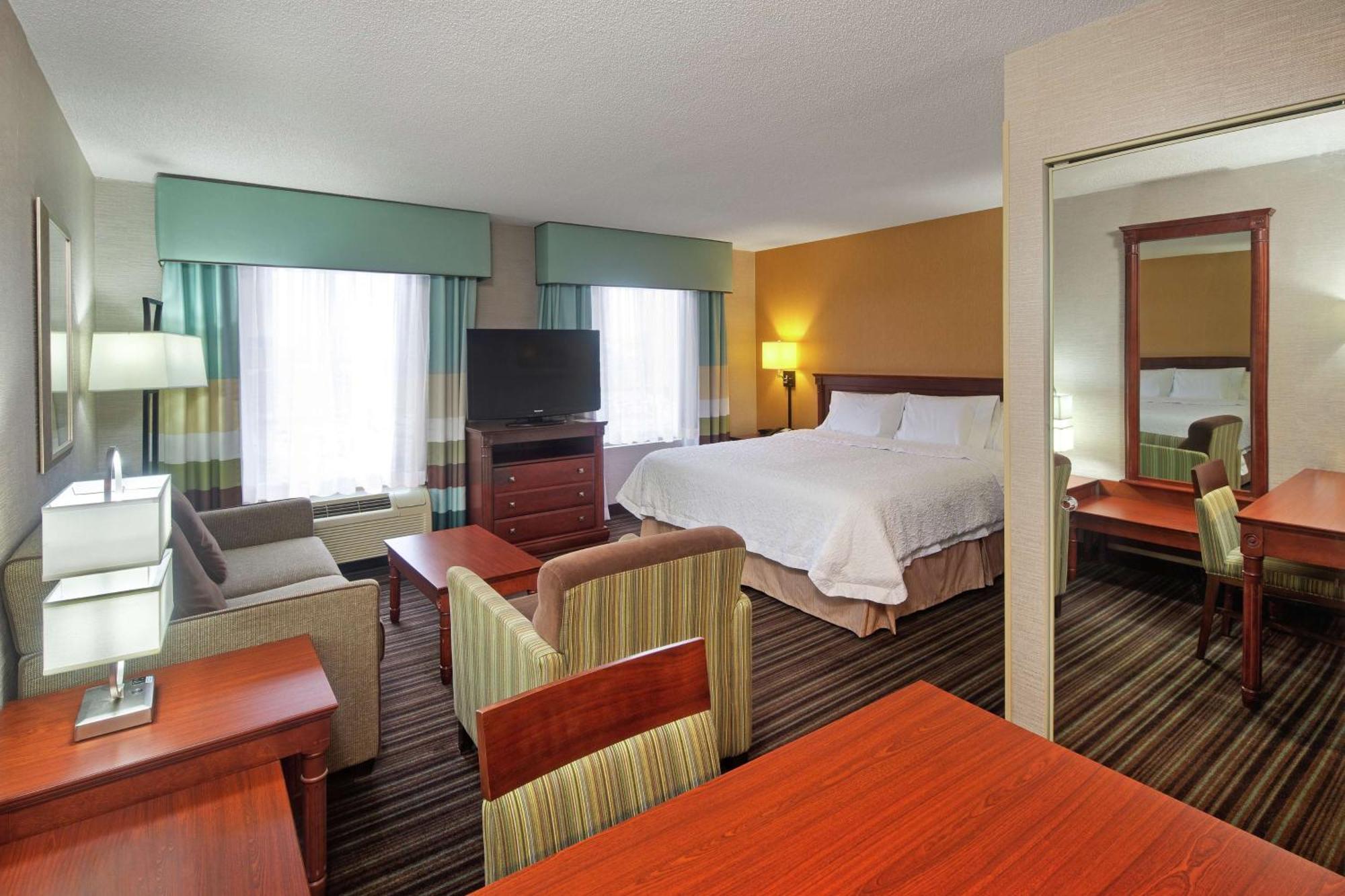 Hampton Inn & Suites By Hilton Toronto Airport Mississauga Zewnętrze zdjęcie